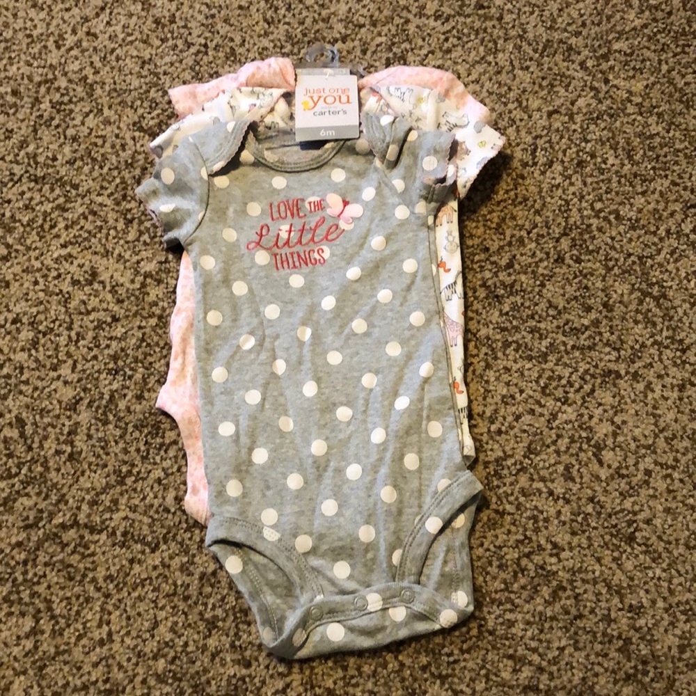 Carter’s 3 Piece Body Suit set - 6 months